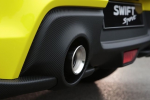 Suzuki_NEW_SWIFT_SPORT_206c-58624-870x470