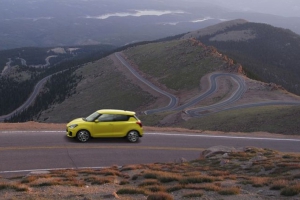 Suzuki_NEW_SWIFT_SPORT_212-6656-870x470