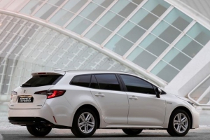 Suzuki_SWACE_011-_Tar-59392-870x470