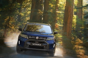 Suzuki_VITARA_HYBRID_2024_gallery_(2)-concessionaria-mitauto-arezzo
