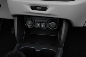 Suzuki_NUOVA_SWIFT_HYBRID_gallery_(1)-23552-870x470