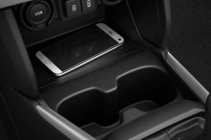Suzuki_NUOVA_SWIFT_HYBRID_gallery_(5)-23296-870x470